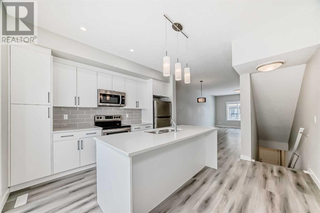 546 Canals Crossing Sw, Airdrie, Alberta  T4B 4L3 - Photo 4 - A2194716