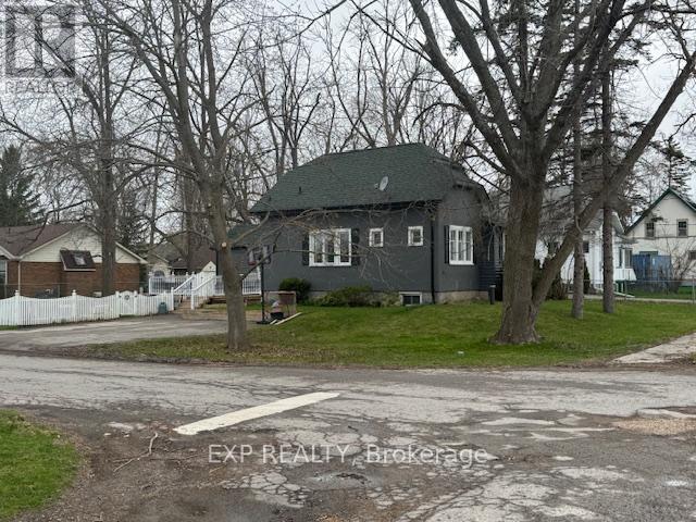 13 Queen Street S, Kawartha Lakes, Ontario  K0L 2W0 - Photo 3 - X12117892