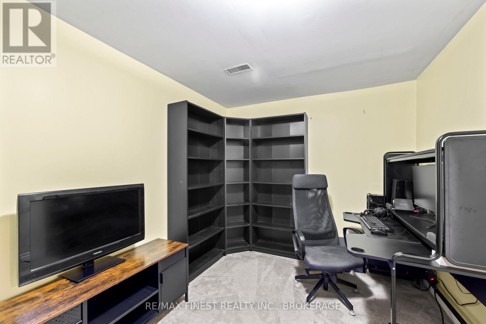 1227 Amanda Court, Kingston, Ontario  K7P 0P3 - Photo 39 - X12117933