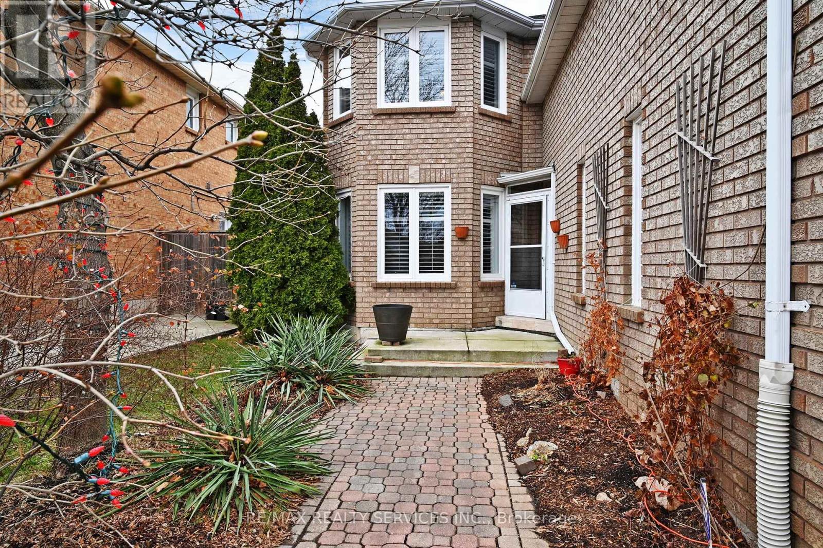 Property at 6469 OSPREY BOULEVARD image 3