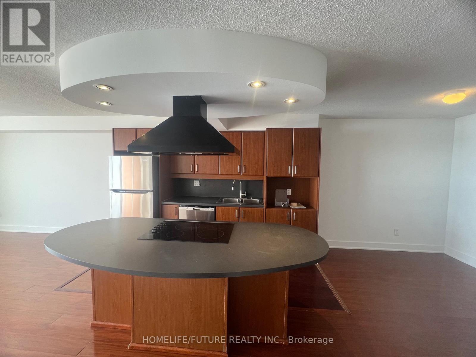 1022 - 550 Queens Quay W, Toronto, Ontario  M5V 3M8 - Photo 31 - C12116950