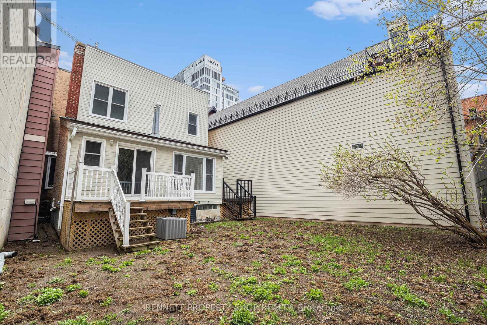 123 York Street, Ottawa, Ontario  K1N 5T4 - Photo 19 - X12117937