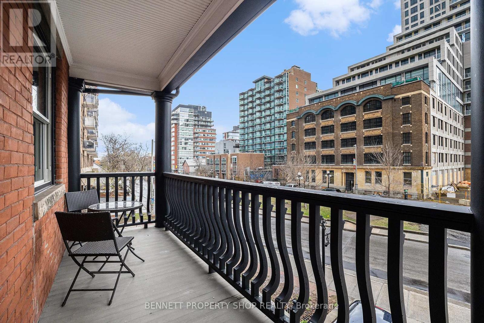Property at 123 YORK STREET image 5