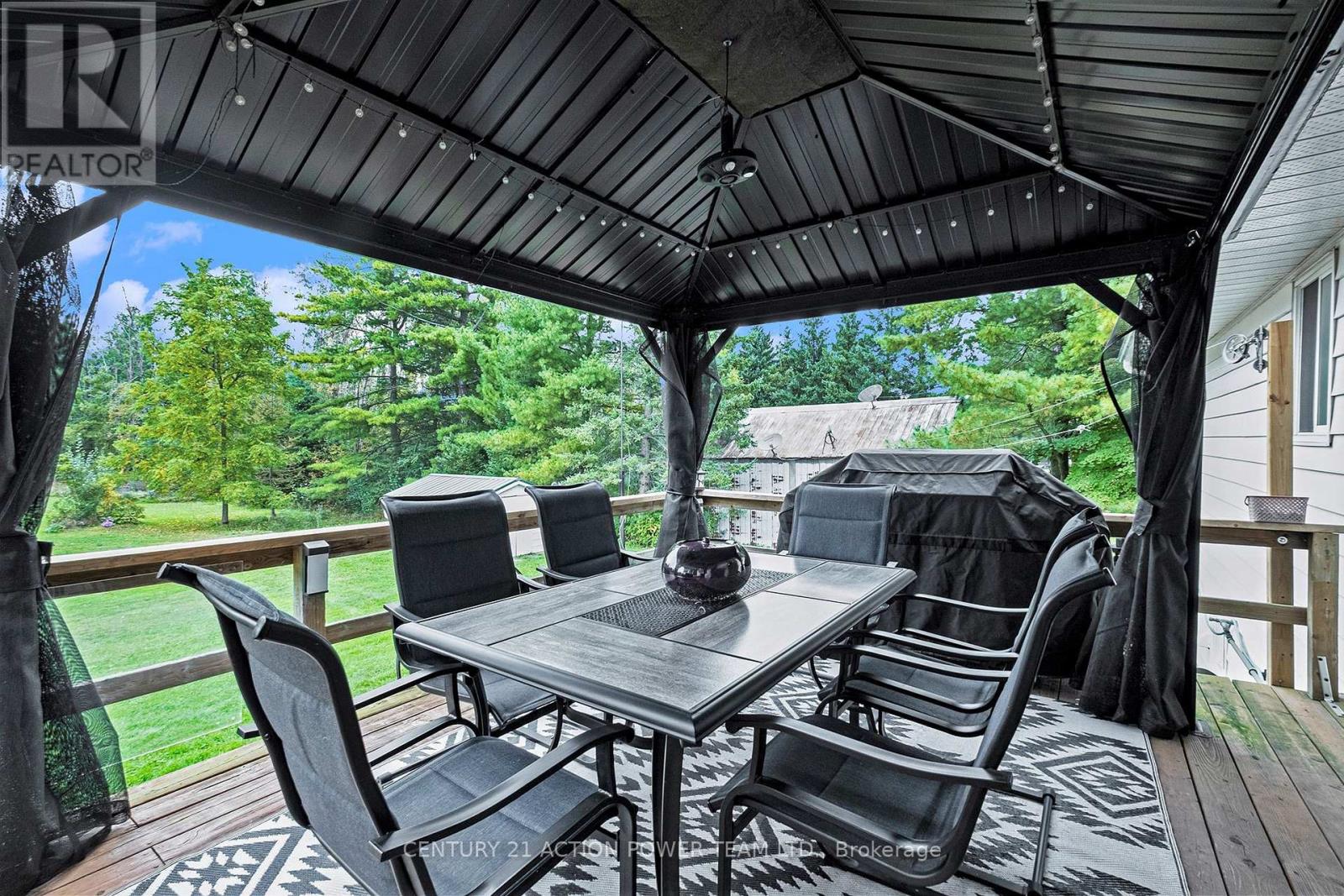 13065 Riverside Drive, South Dundas, Ontario  L3B 5N6 - Photo 15 - X12117961