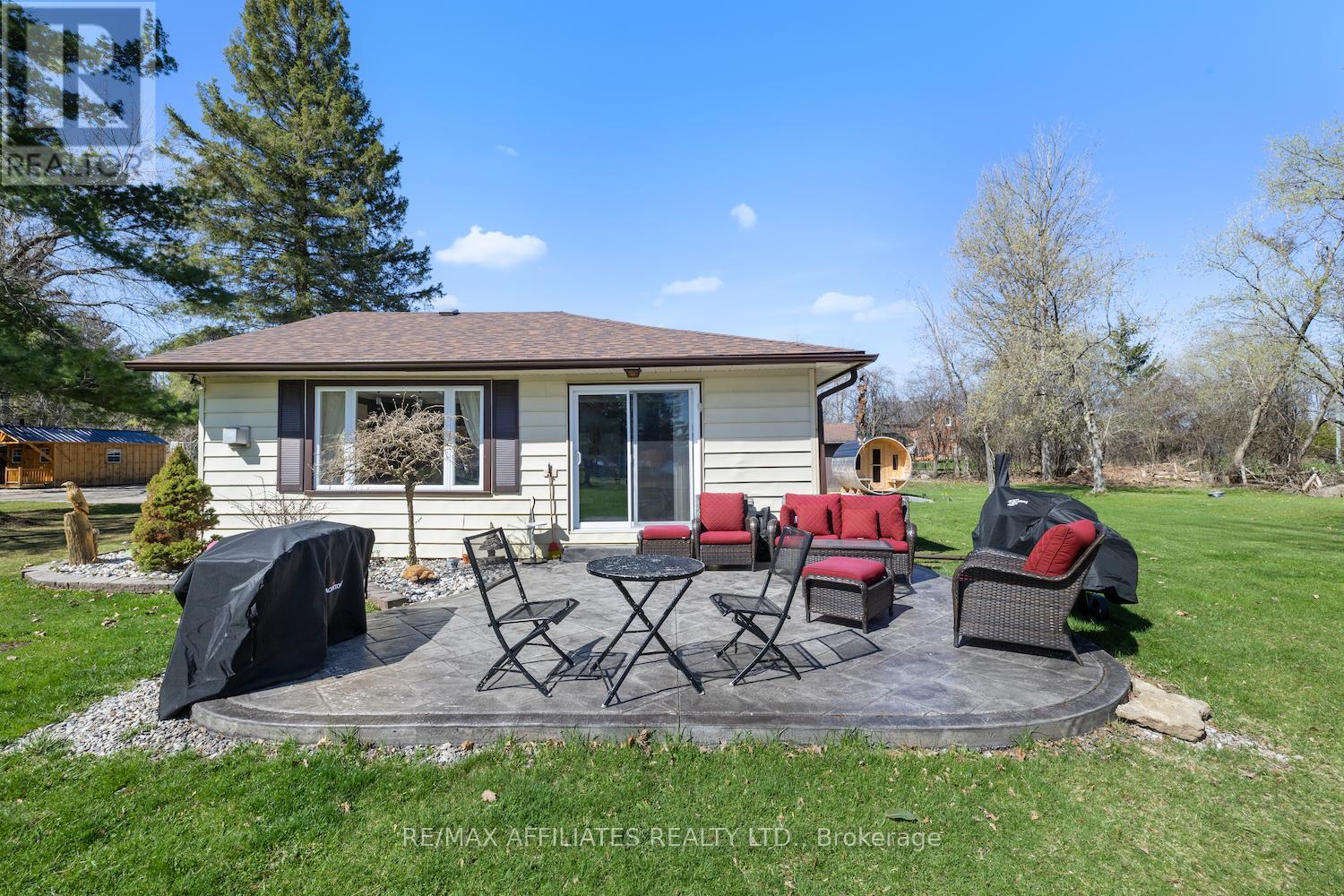 530 Moore Drive, Drummond/north Elmsley, Ontario  K7C 4L1 - Photo 29 - X12118021