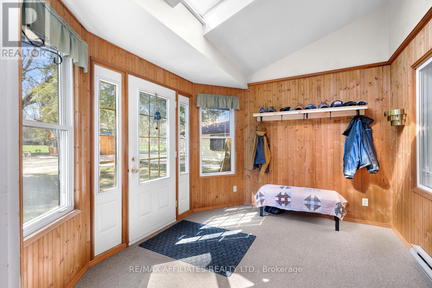 530 Moore Drive, Drummond/north Elmsley, Ontario  K7C 4L1 - Photo 6 - X12118021