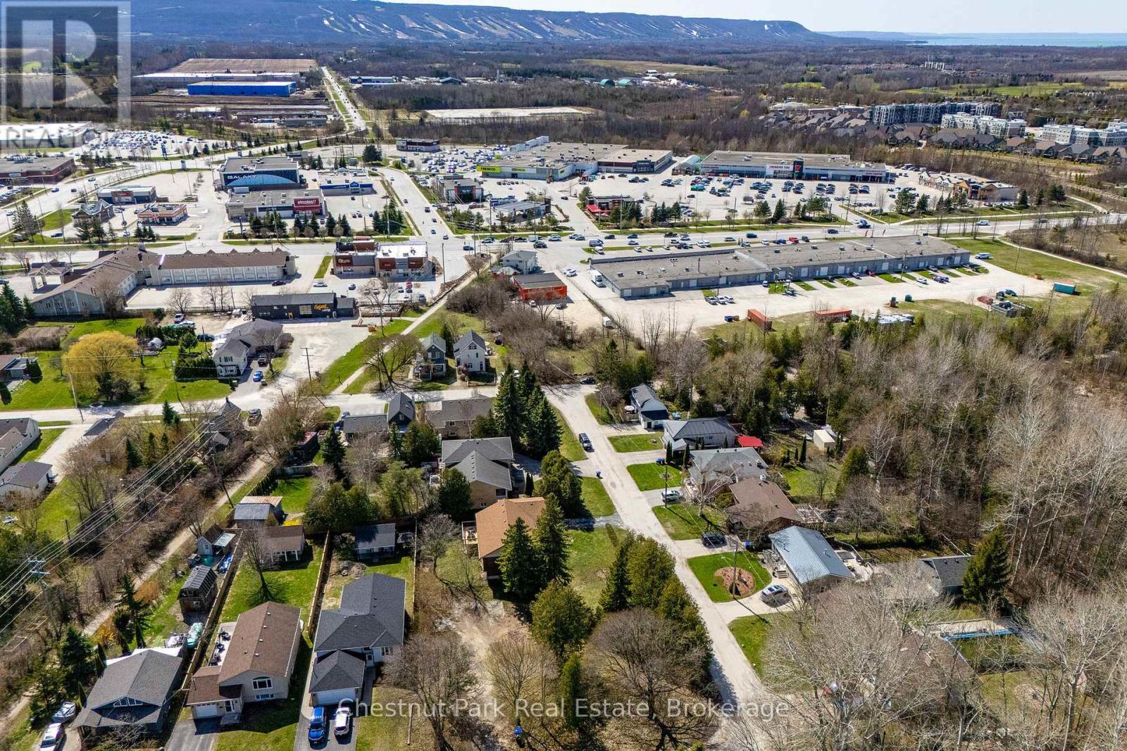 10 Water Street, Collingwood, Ontario  L9Y 4P1 - Photo 42 - S12117941