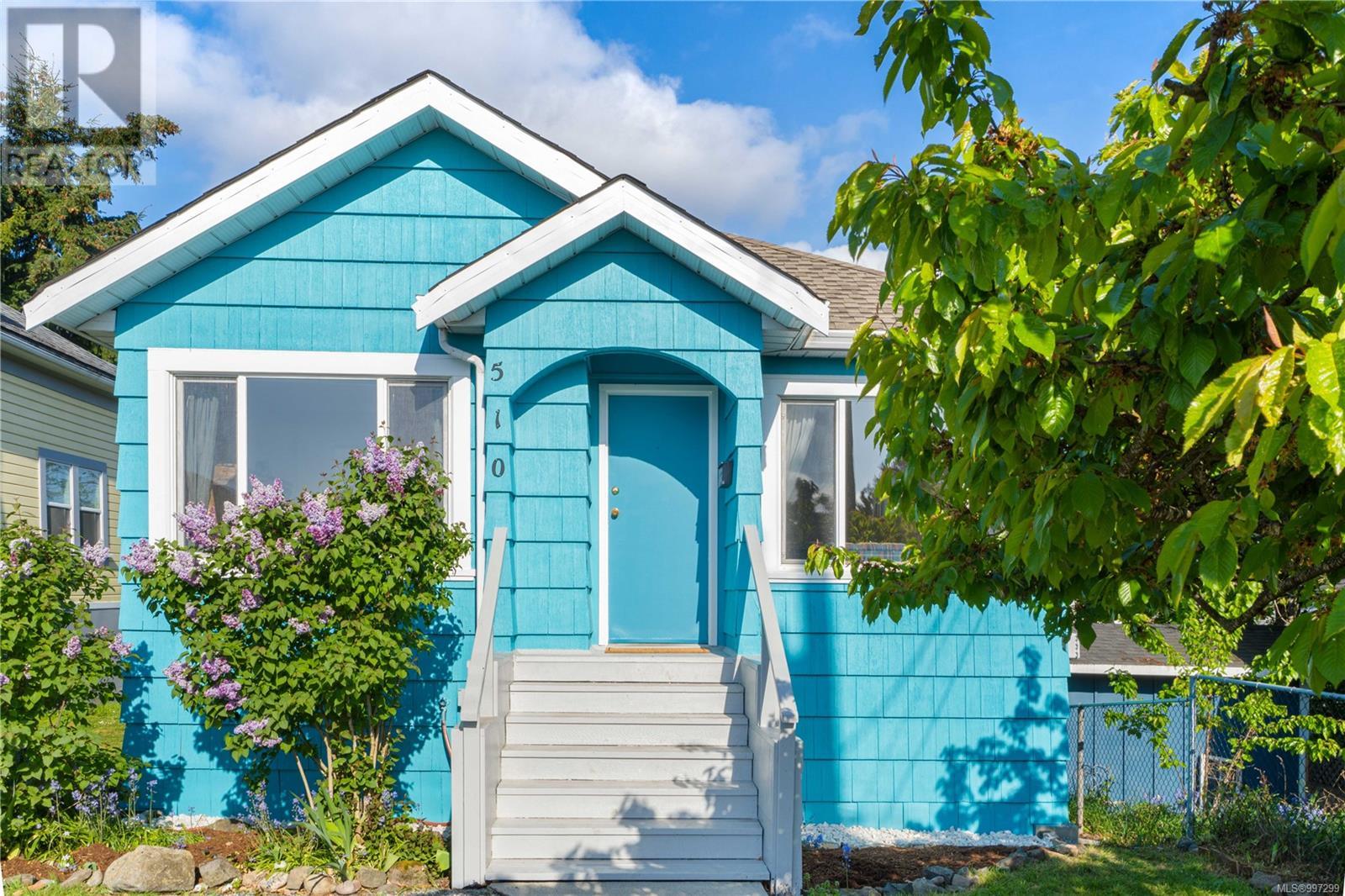 Property at 510 Hecate St image 1