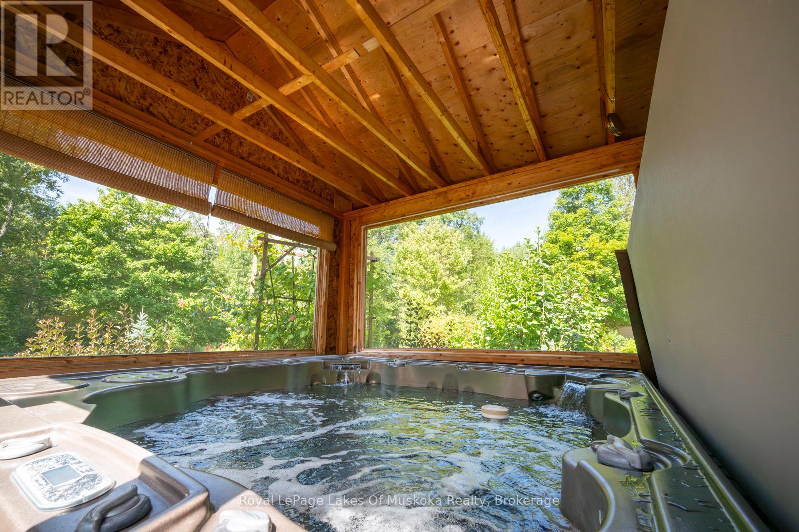 42 Homeland Drive, Perry, Ontario  P0A 1J0 - Photo 32 - X12117905