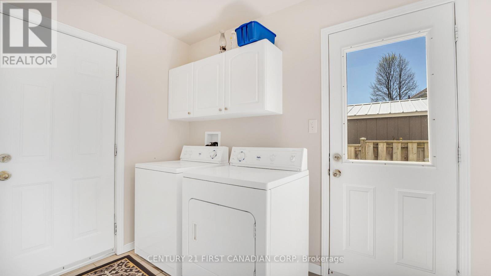 9 Deborah Drive, Strathroy Caradoc, Ontario  N7G 4C2 - Photo 16 - X12117857