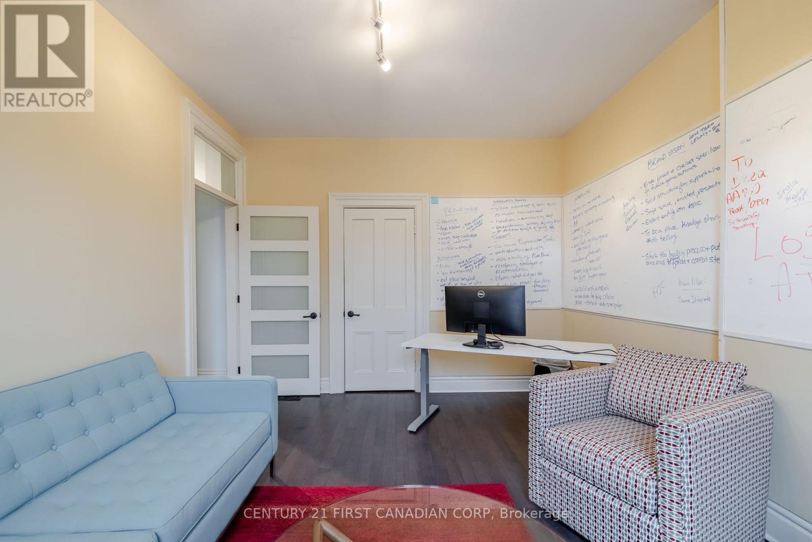 359 Princess Avenue, London East, Ontario  N6B 2A7 - Photo 11 - X12118025