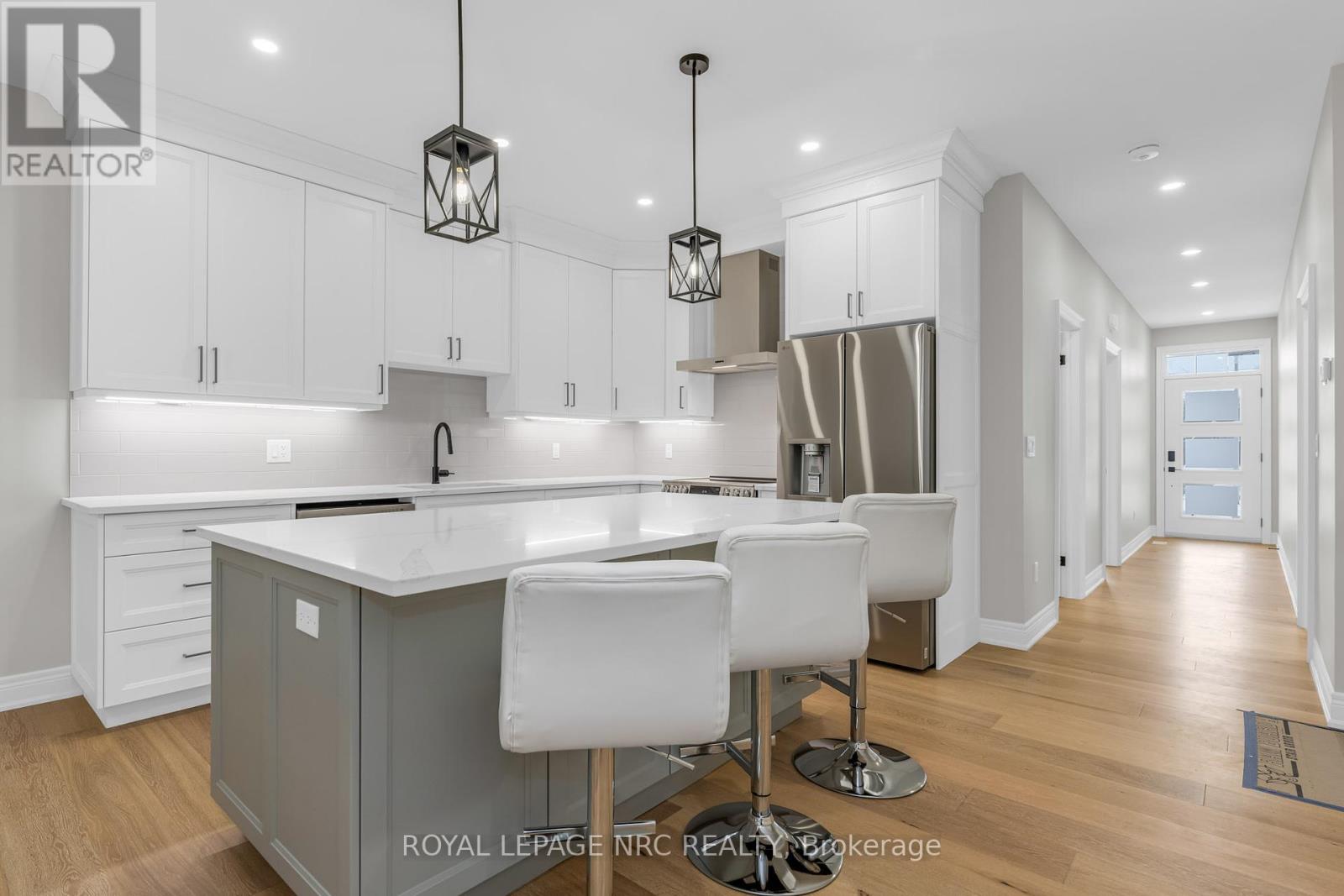 736 Clarence Street, Port Colborne, Ontario  L3K 0A8 - Photo 7 - X11888461