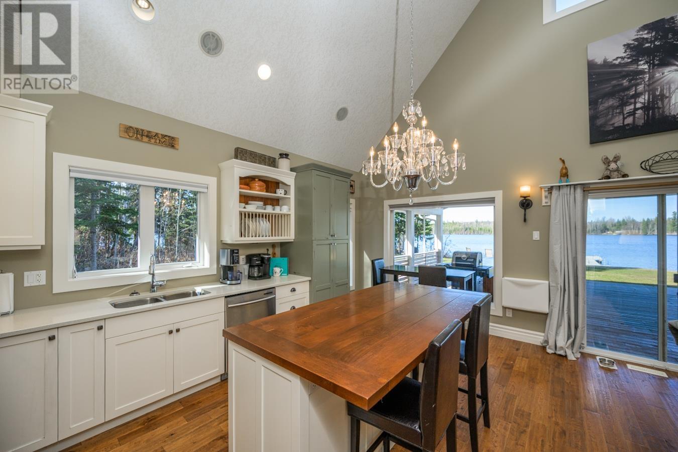 24980 Murch Lake Road, Prince George, British Columbia  V2K 5L4 - Photo 13 - R2996936