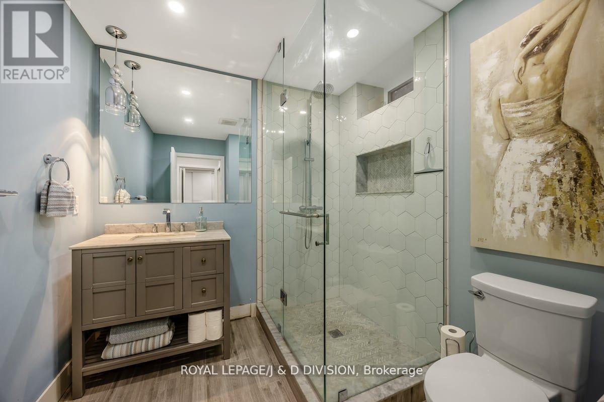 Lower - 31 Lawrence Avenue W, Toronto, Ontario  M5M 1A3 - Photo 12 - C12117552