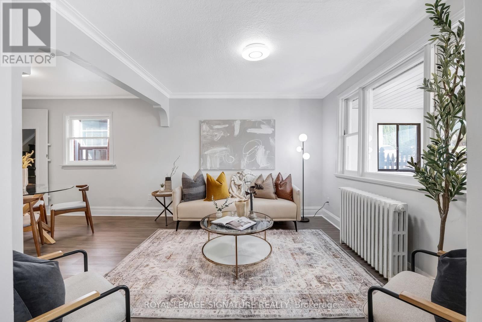Property at 494 NORTHCLIFFE BOULEVARD image 3