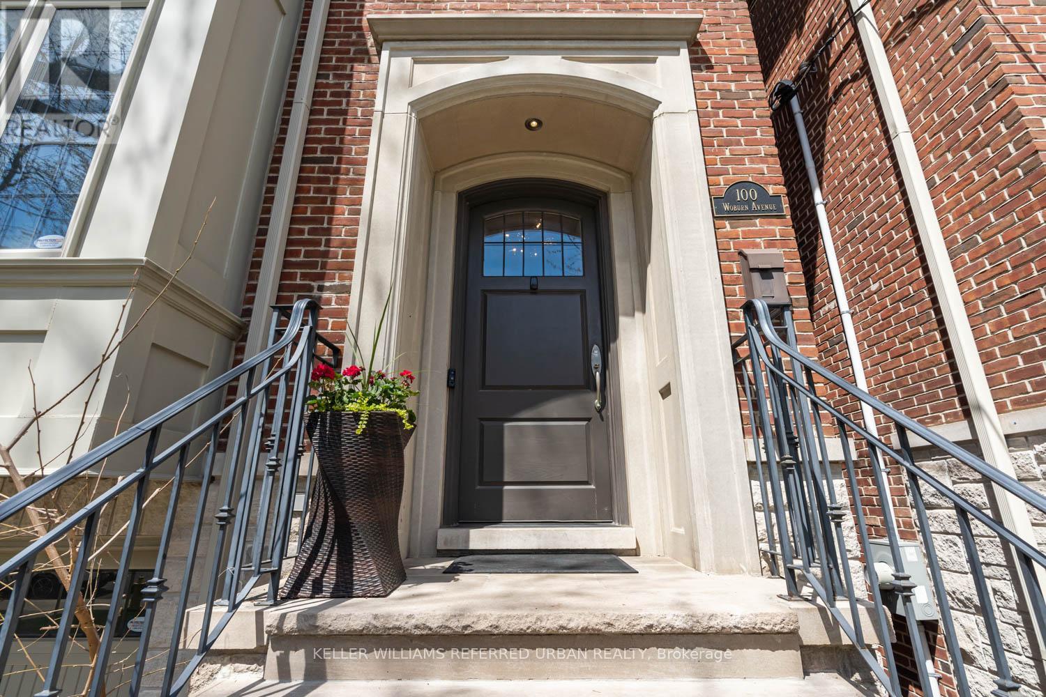 100 Woburn Avenue, Toronto, Ontario  M5M 1K7 - Photo 3 - C12117591