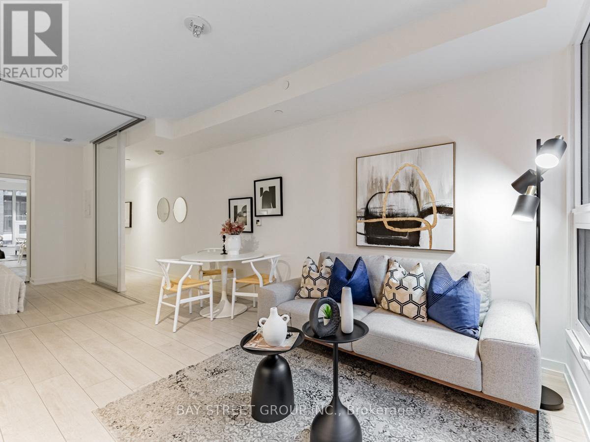 312 - 55 Mercer Street, Toronto, Ontario  M5V 0W4 - Photo 4 - C12117655