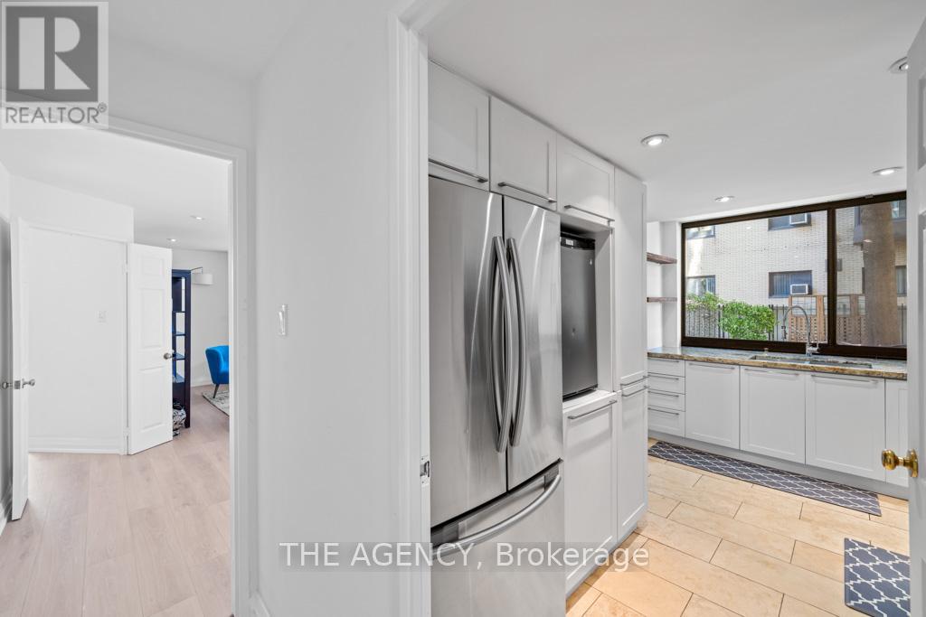 107 - 211 St Patrick Street, Toronto, Ontario  M5T 2Y9 - Photo 10 - C12117680