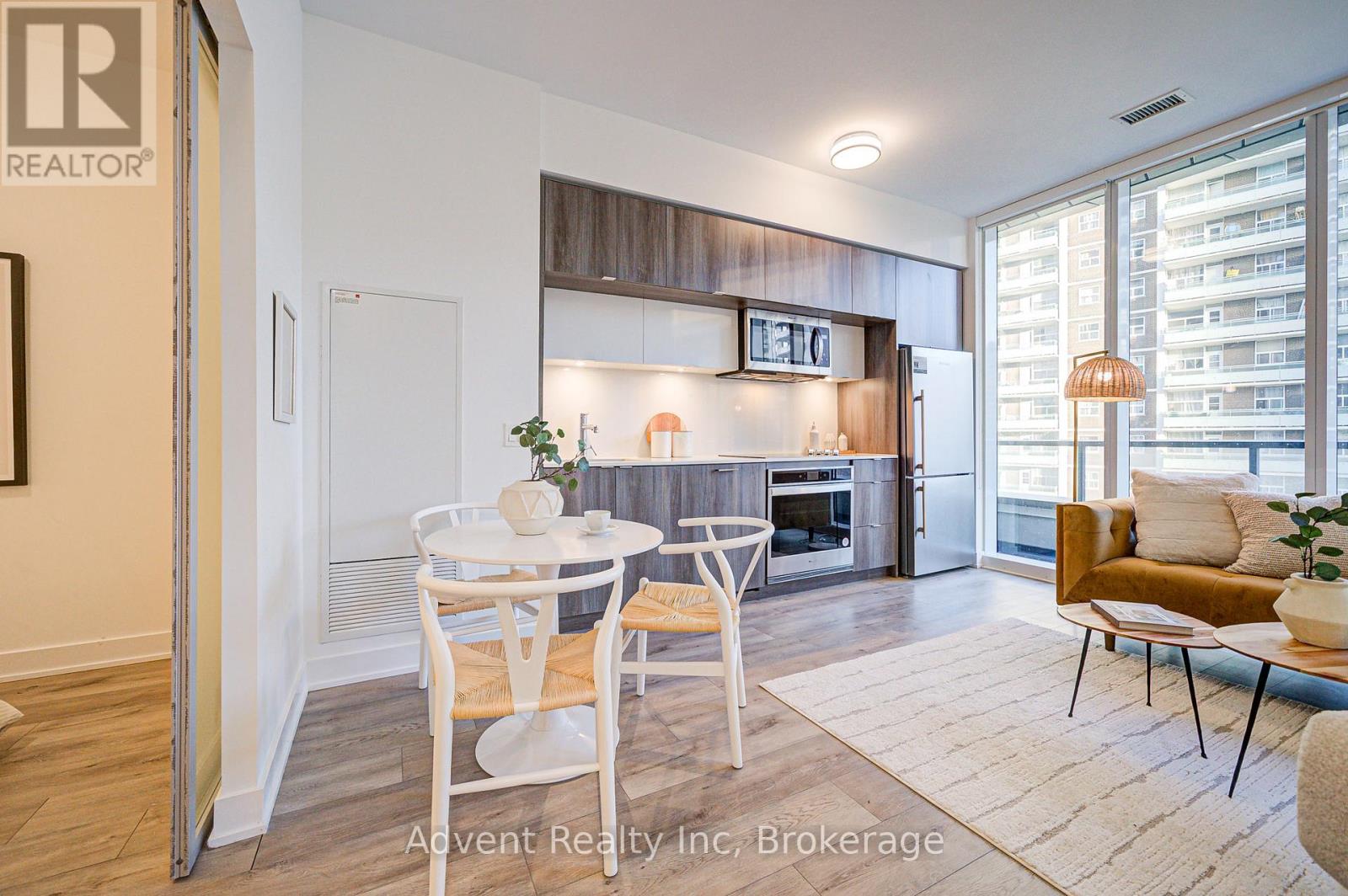 420 - 585 Bloor Street E, Toronto, Ontario  M4W 0B3 - Photo 7 - C12117704