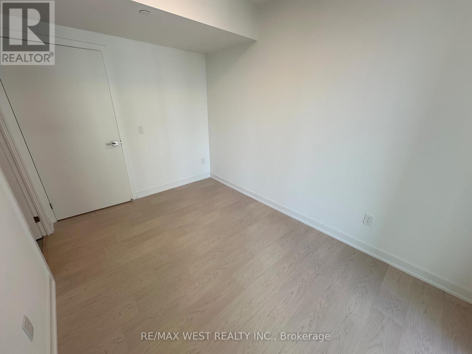 2311 - 252 Church Street, Toronto, Ontario  M5B 0E6 - Photo 17 - C12117812