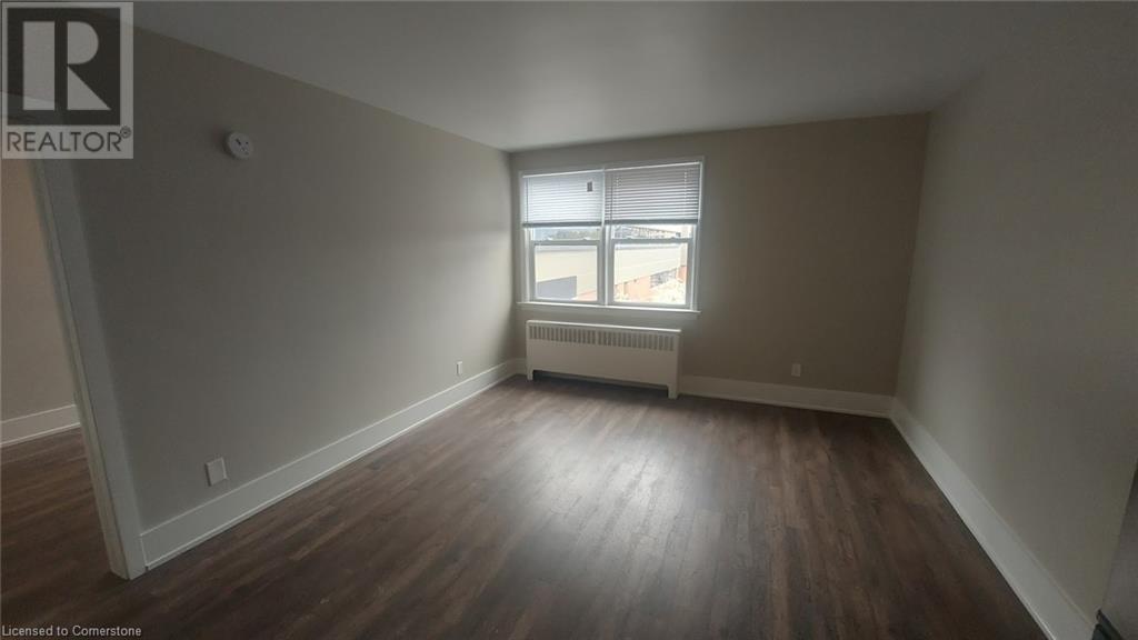 181 King Street E Unit# 9, Kitchener, Ontario  N2G 2K8 - Photo 3 - 40723675