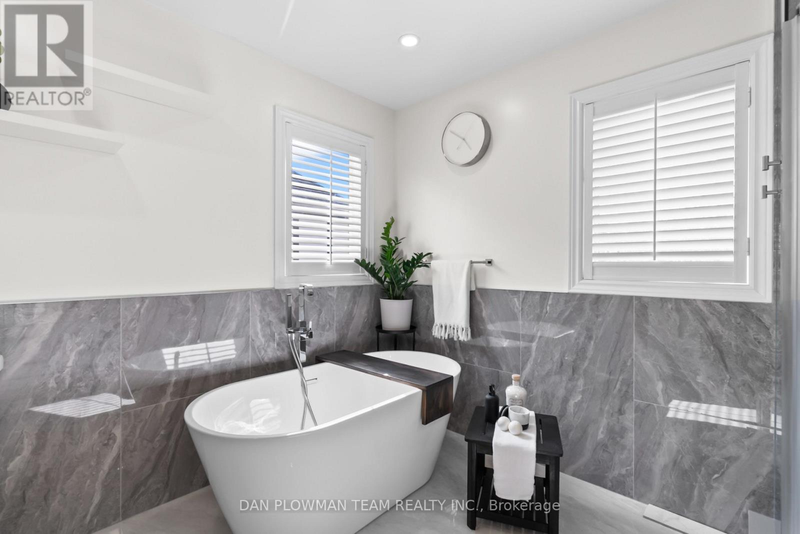 3 Kilbride Drive, Whitby, Ontario  L1R 2B2 - Photo 25 - E12117613