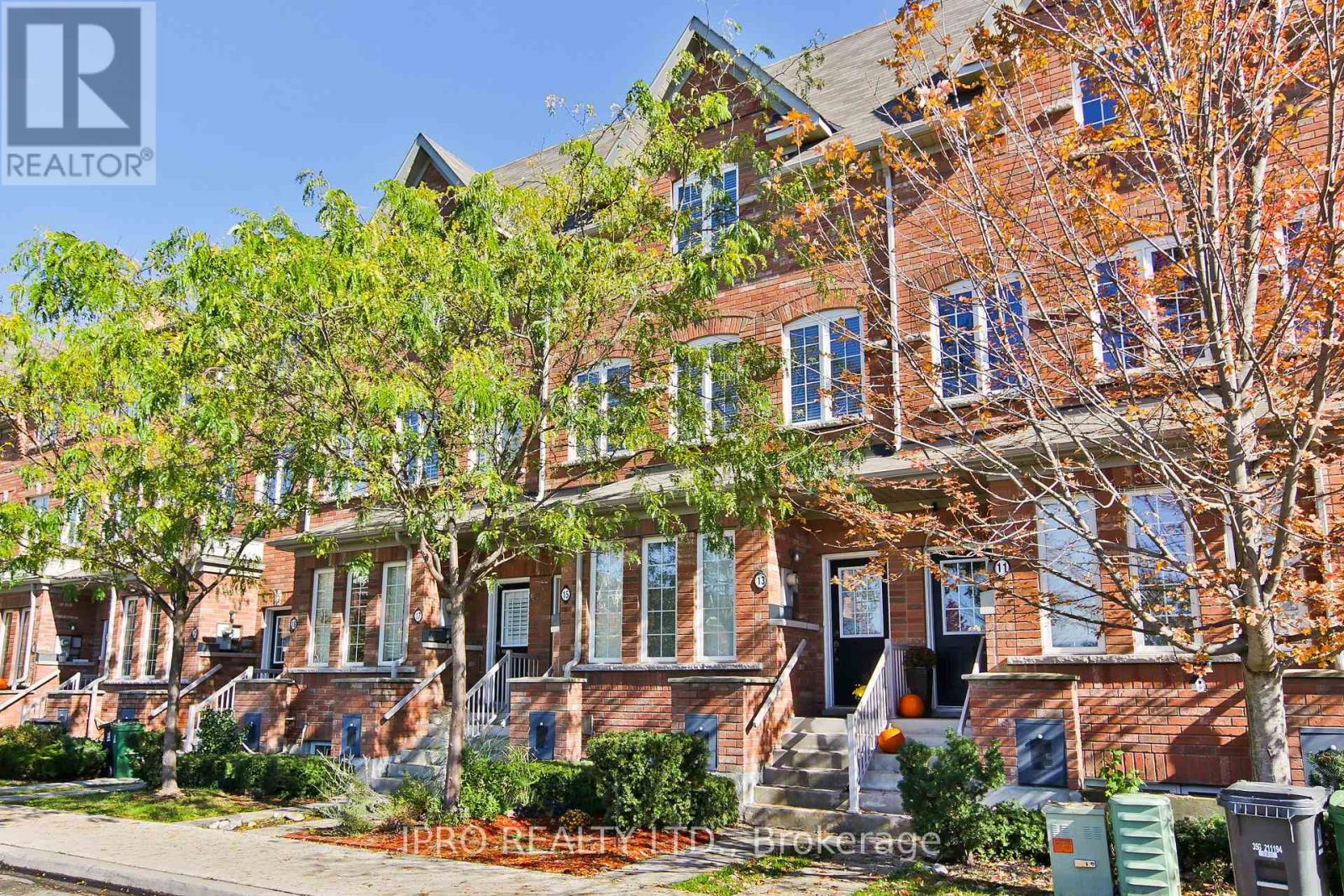 Property at 13 BROCKVILLE STREET image 2