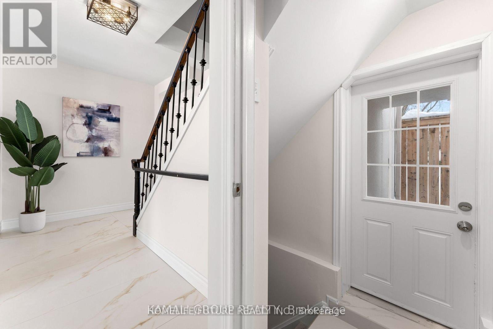 Bsmt - 47 Oakley Boulevard, Toronto, Ontario  M1P 3P5 - Photo 2 - E12117748