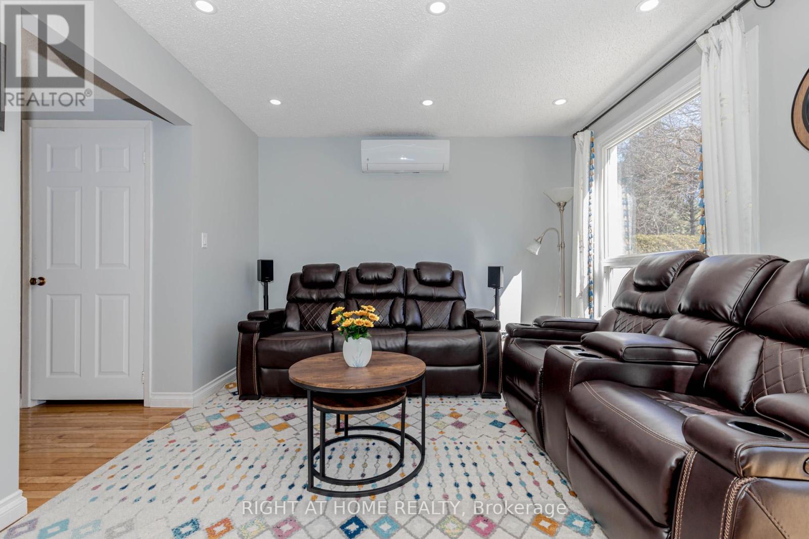 17 Overbank Drive, Oshawa (Mclaughlin), Ontario  L1J 7X9 - Photo 12 - E12117820