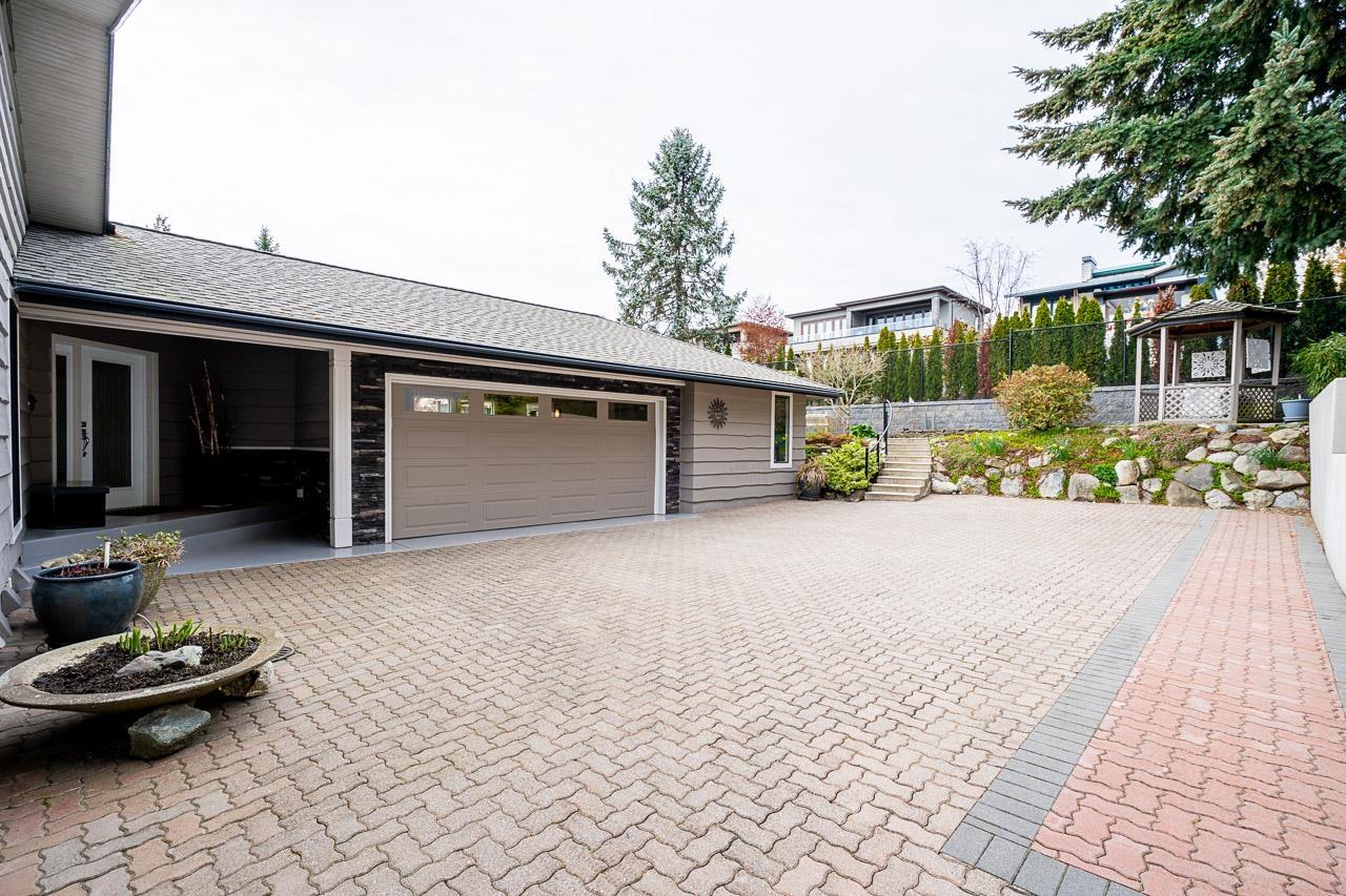 Property at 13387 13A AVENUE image 4