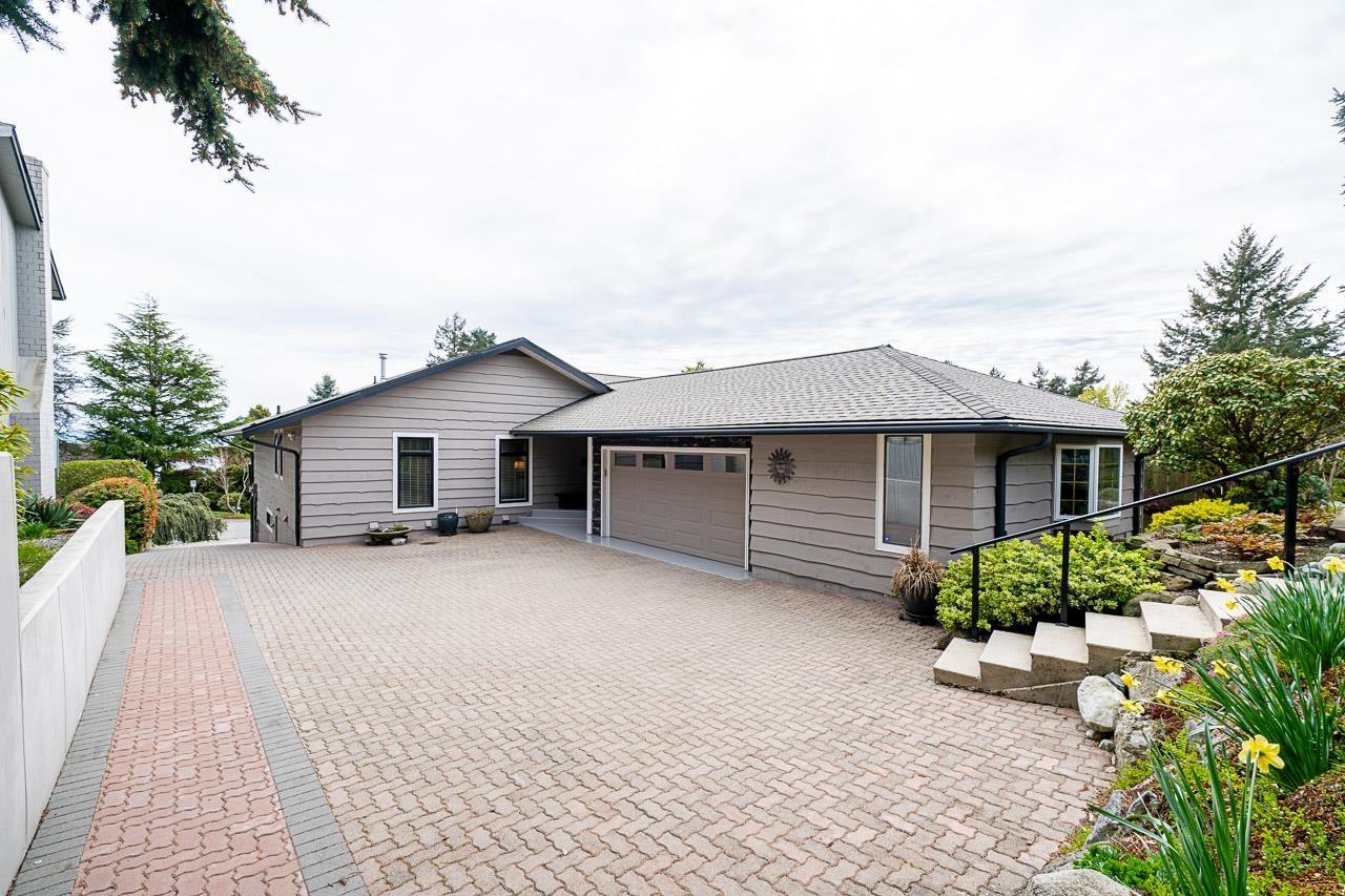 Property at 13387 13A AVENUE image 5