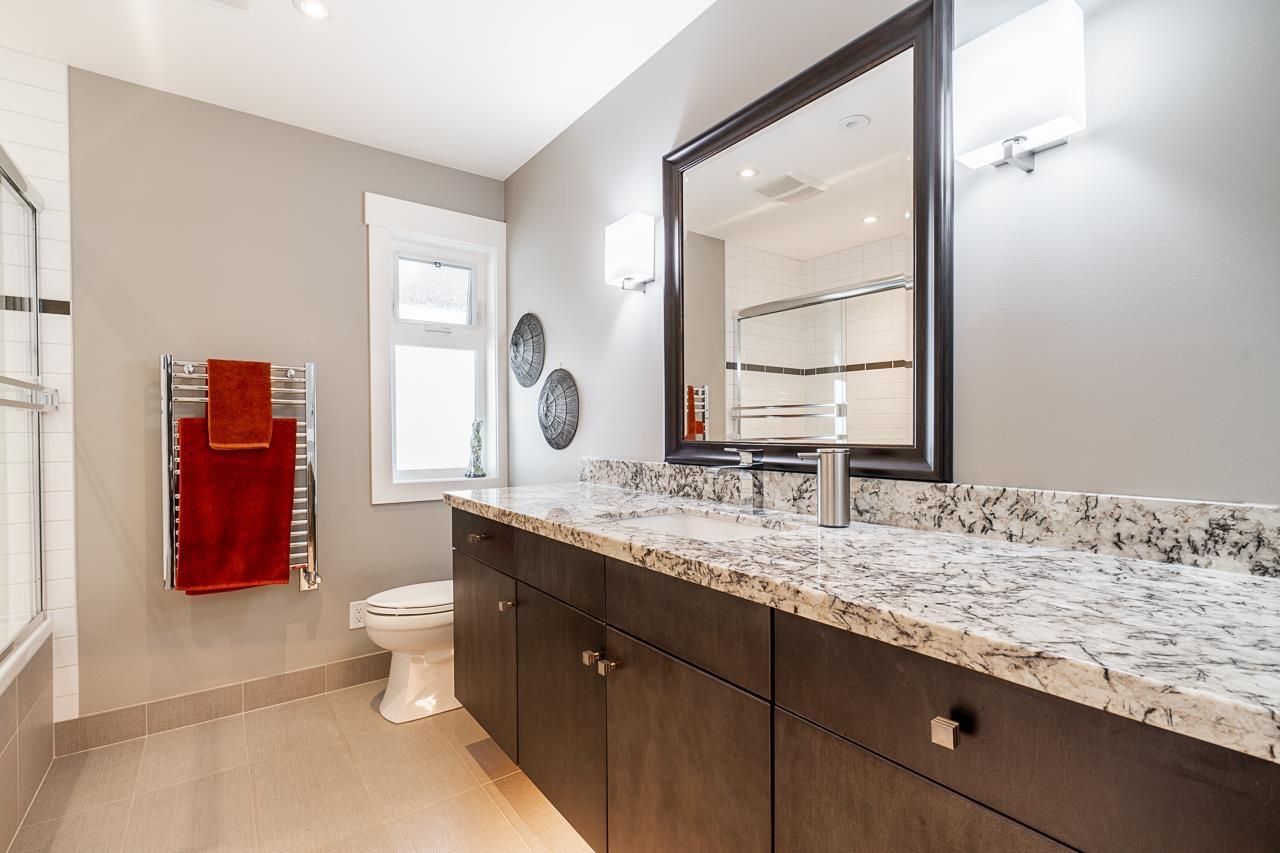 13387 13A AVENUE, Surrey real estate listing R2968885 for sale