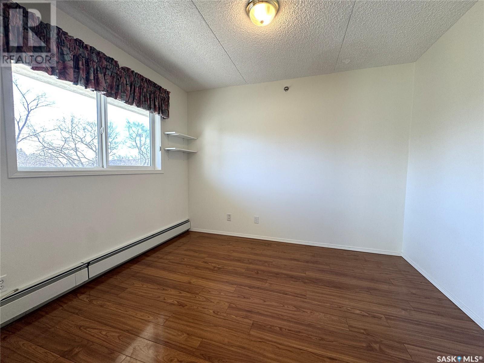 305 740 9th Street, Humboldt, Saskatchewan  S0K 2A0 - Photo 10 - SK004360