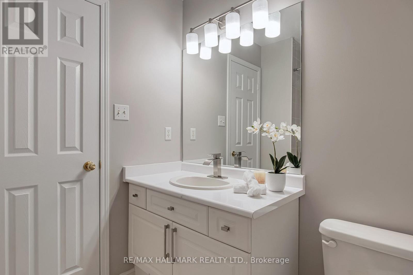40 Cornell Park Avenue, Markham, Ontario  L6B 1B5 - Photo 28 - N12117533
