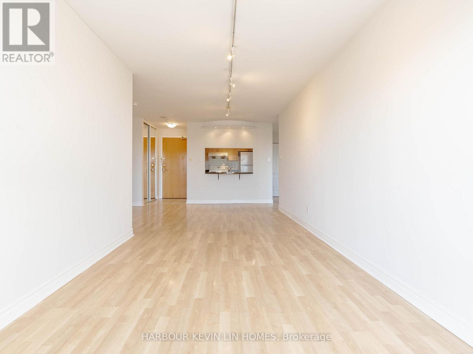 903 - 399 South Park Road, Markham, Ontario  L3T 7W6 - Photo 21 - N12117547