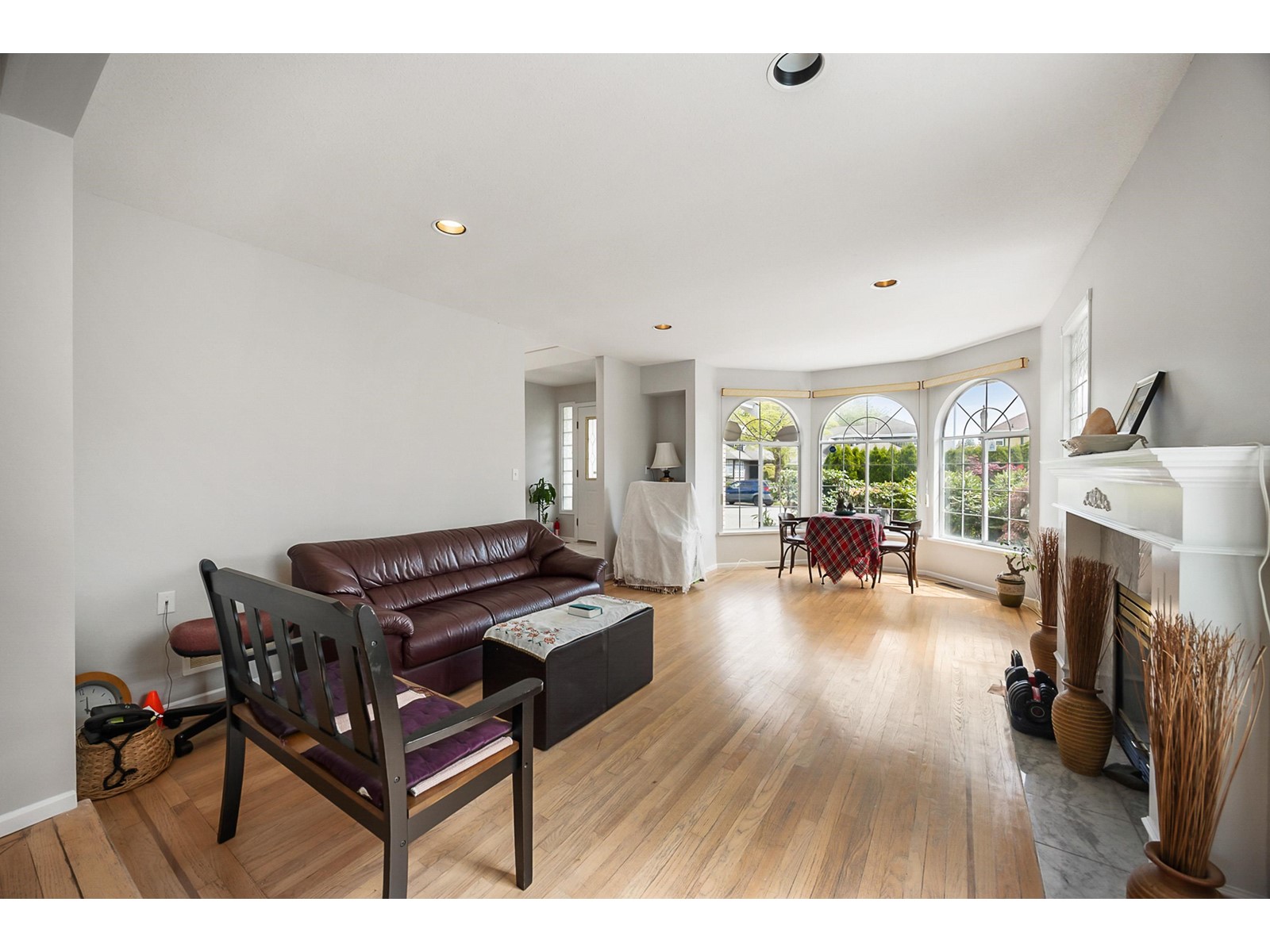 10837 155a Street, Surrey, British Columbia  V3R 0H7 - Photo 7 - R2995619