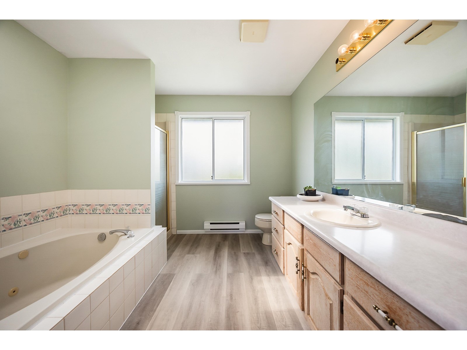 10837 155a Street, Surrey, British Columbia  V3R 0H7 - Photo 27 - R2995619