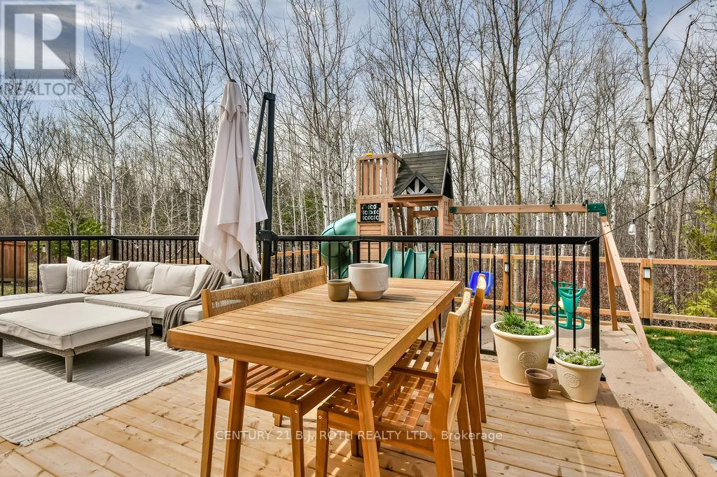 Property at 215 ROY DRIVE image 4