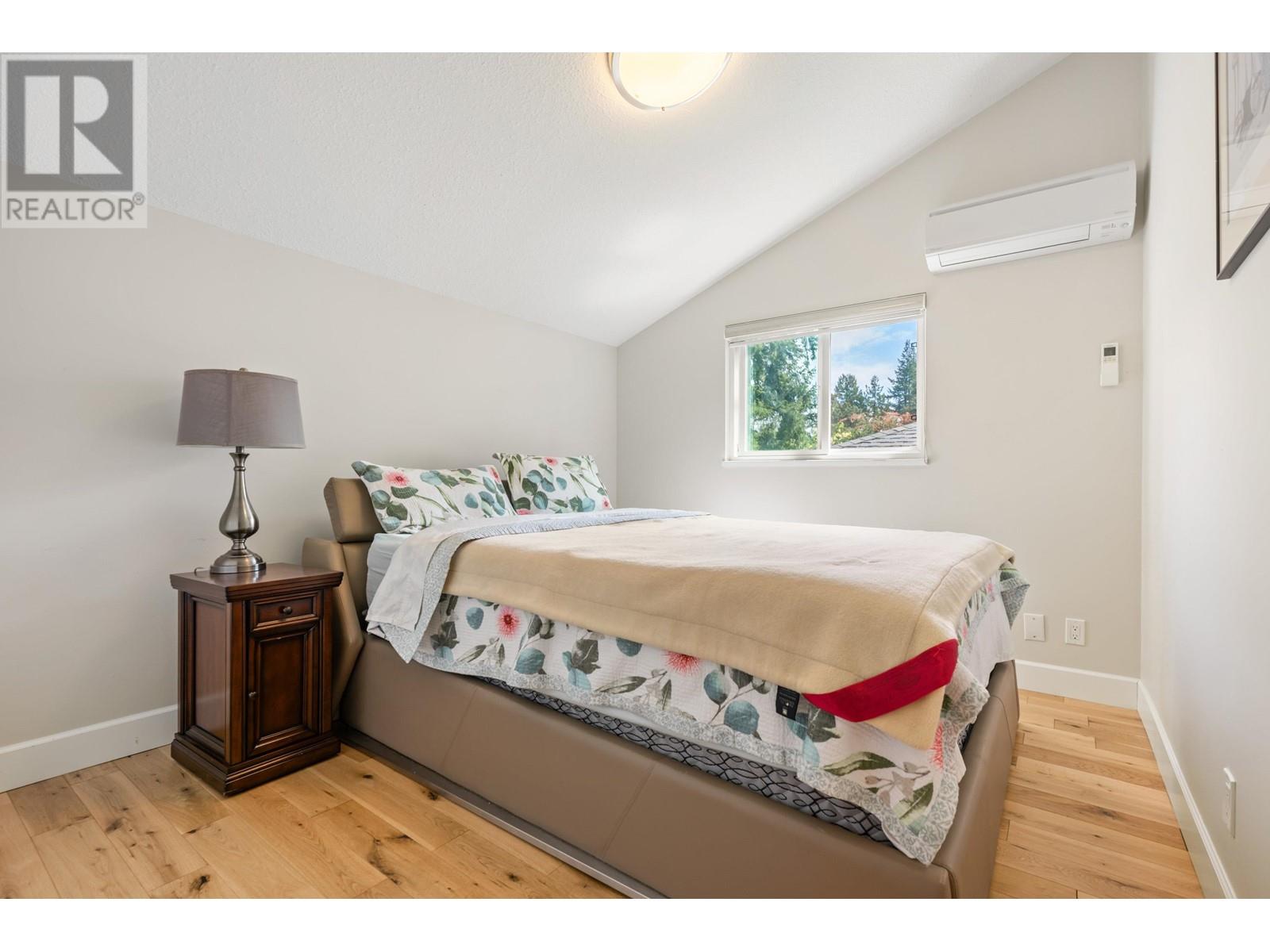 880 W 19th Street, North Vancouver, British Columbia  V7P 1Z8 - Photo 18 - R2996950