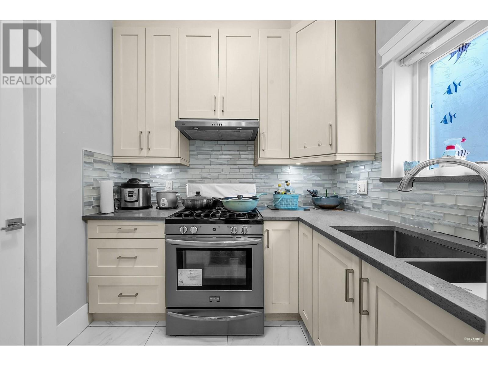 1640 Como Lake Avenue, Coquitlam, British Columbia  V3J 0E9 - Photo 31 - R2996986