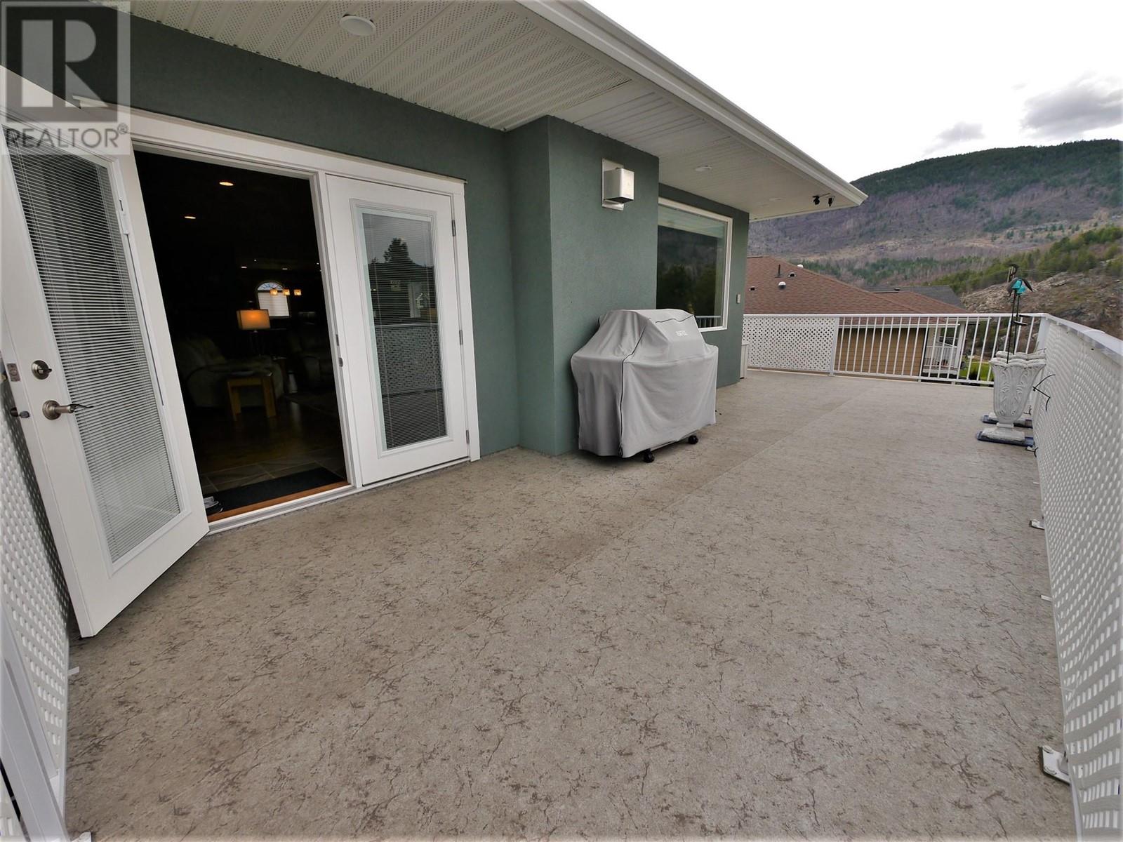 Property at 3781 Williston Road image 5