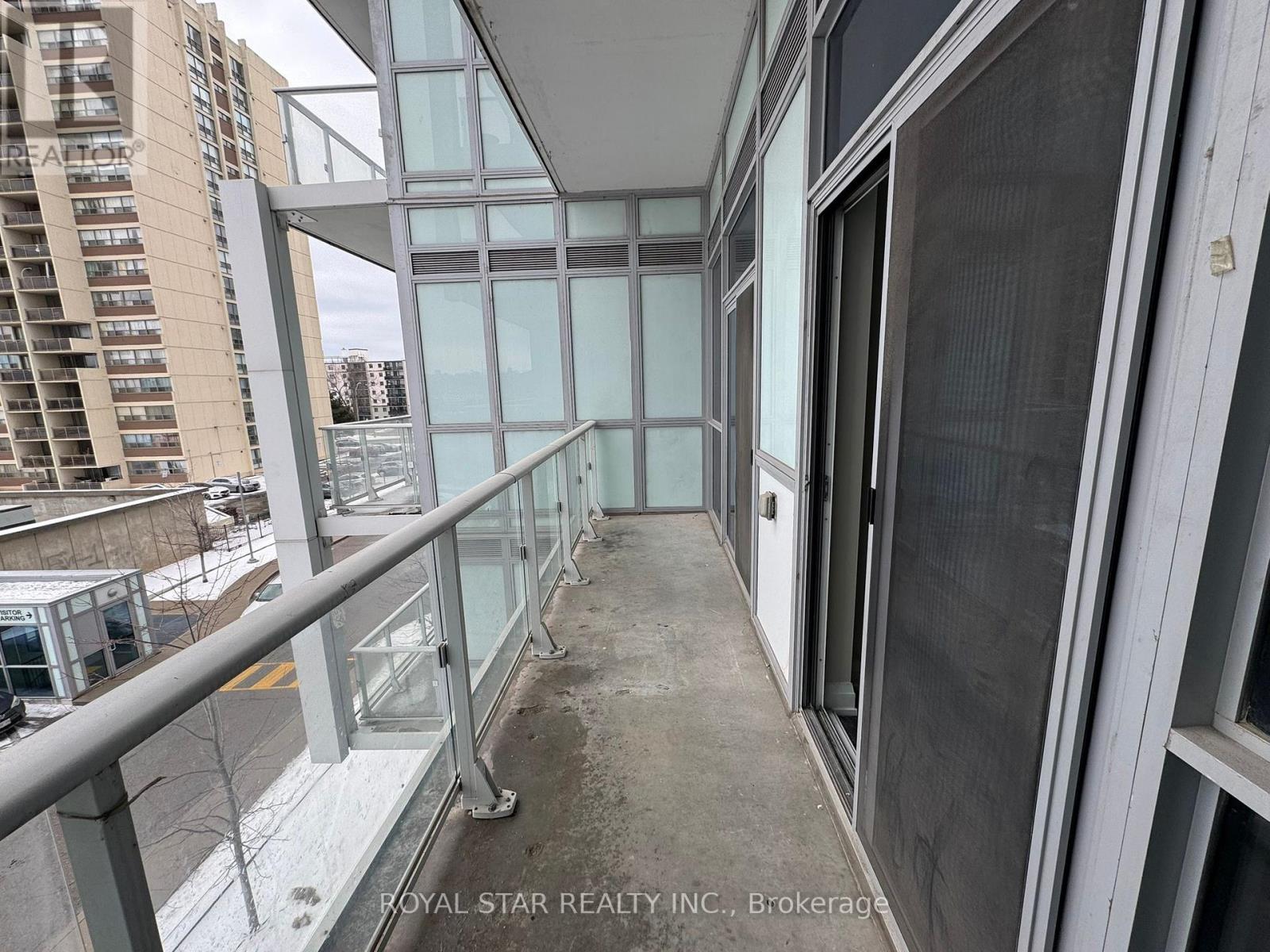 304 - 65 Speers Road, Oakville, Ontario  L6K 0J1 - Photo 23 - W12117536