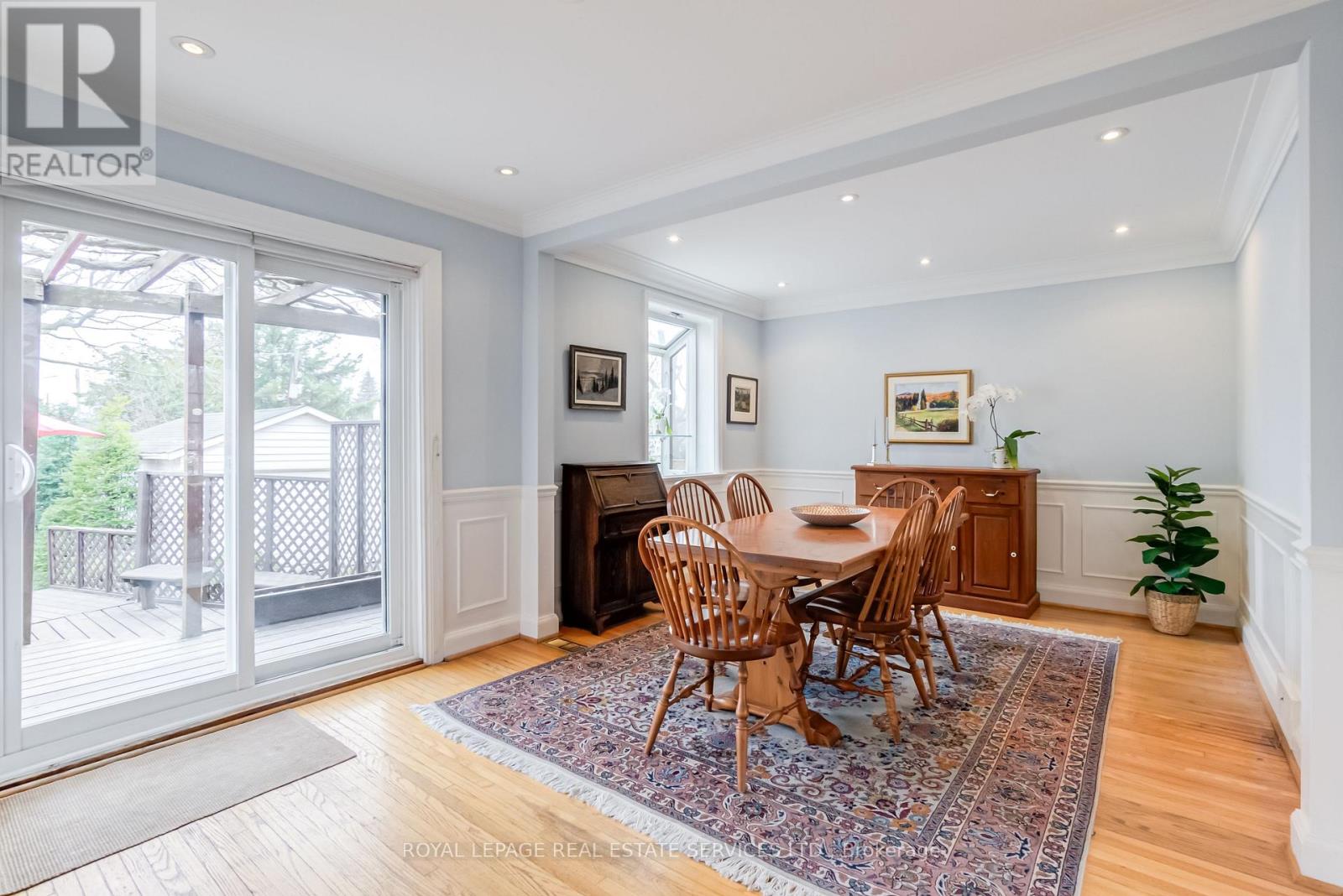 43 Bethnal Avenue, Toronto, Ontario  M8Y 1Y8 - Photo 8 - W12117586