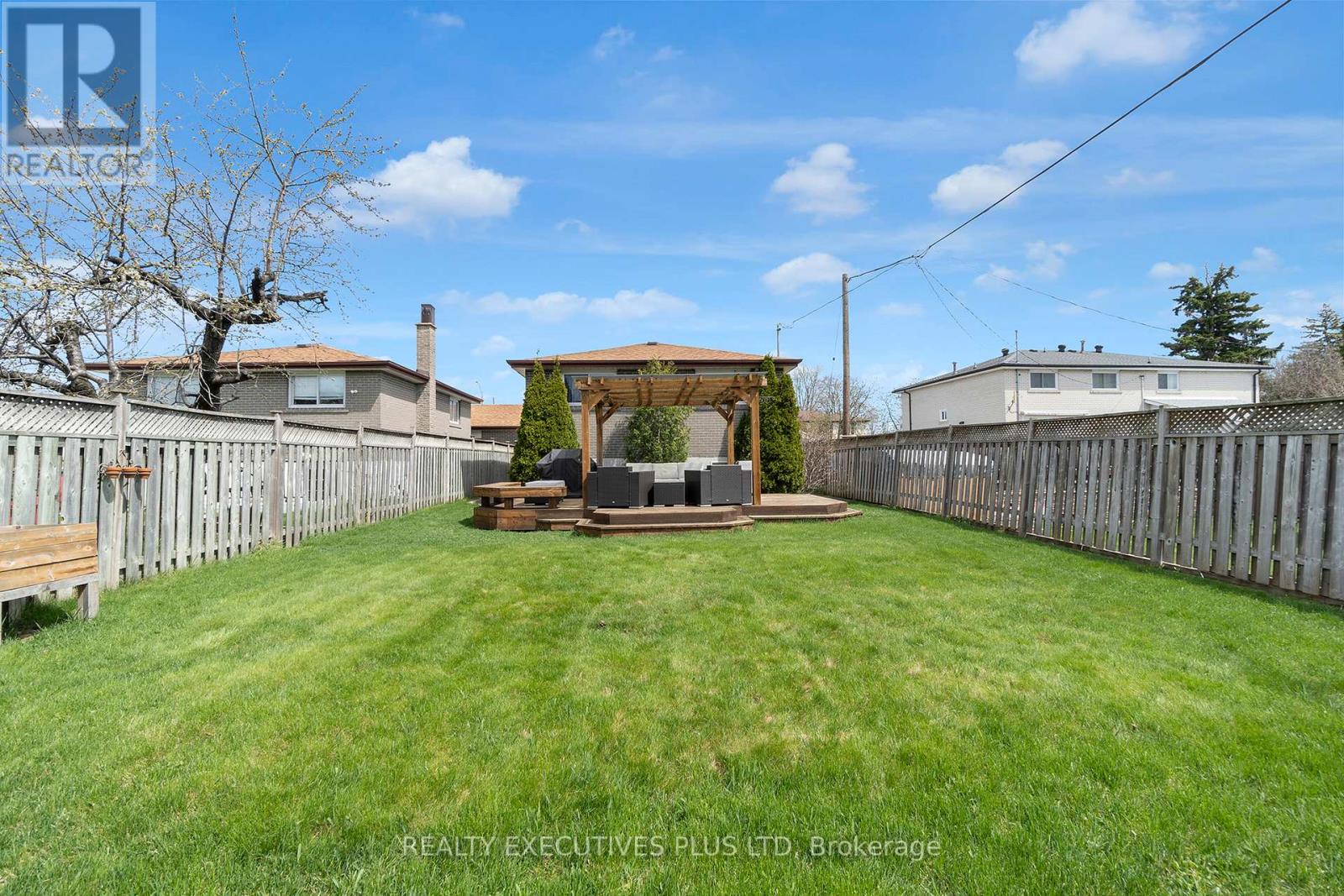 6 Dartford Road, Brampton, Ontario  L6T 2Z4 - Photo 37 - W12117614