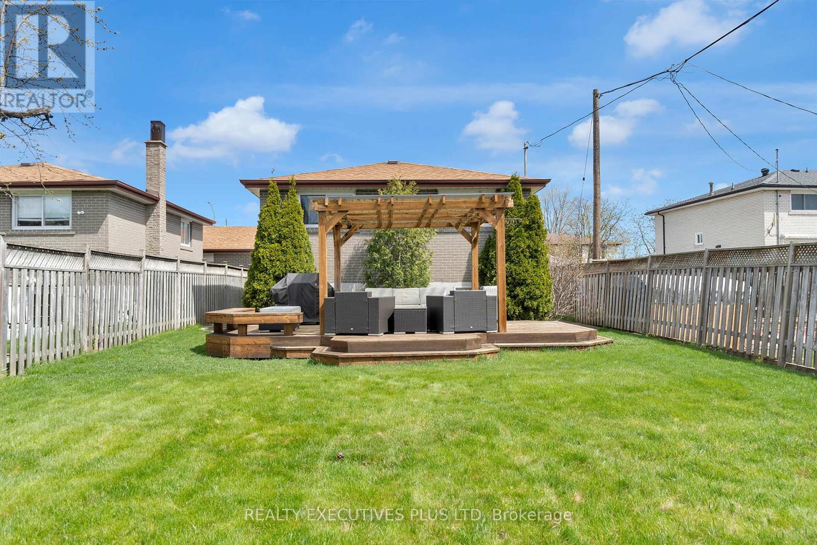 6 Dartford Road, Brampton, Ontario  L6T 2Z4 - Photo 38 - W12117614