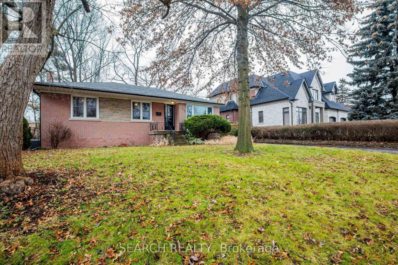 422 SANDMERE PLACE, Oakville, Ontario