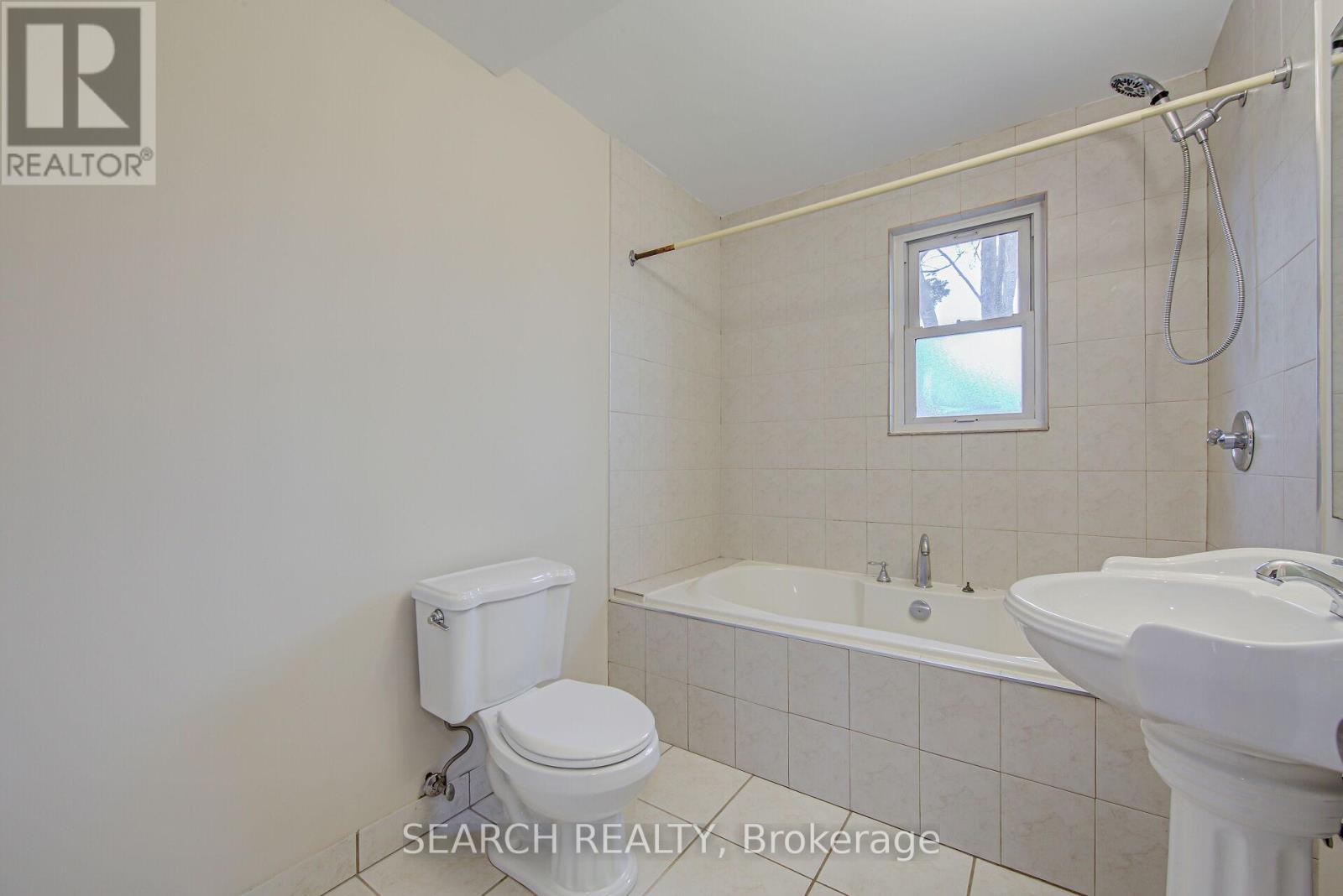 422 Sandmere Place, Oakville, Ontario  L6L 4G4 - Photo 23 - W12117617