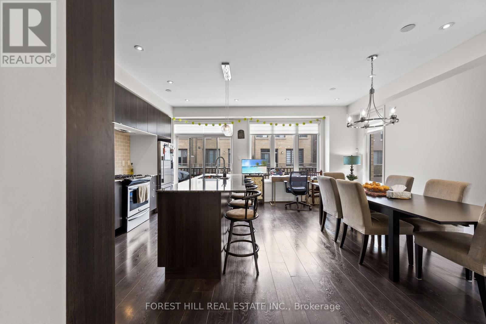 3145 Ernest Applebe Boulevard, Oakville (Go Glenorchy), Ontario  L6H 0N8 - Photo 14 - W12117632