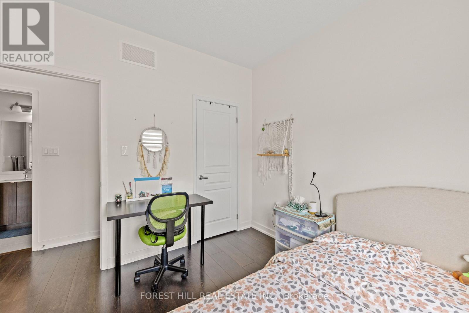 3145 Ernest Applebe Boulevard, Oakville (Go Glenorchy), Ontario  L6H 0N8 - Photo 28 - W12117632