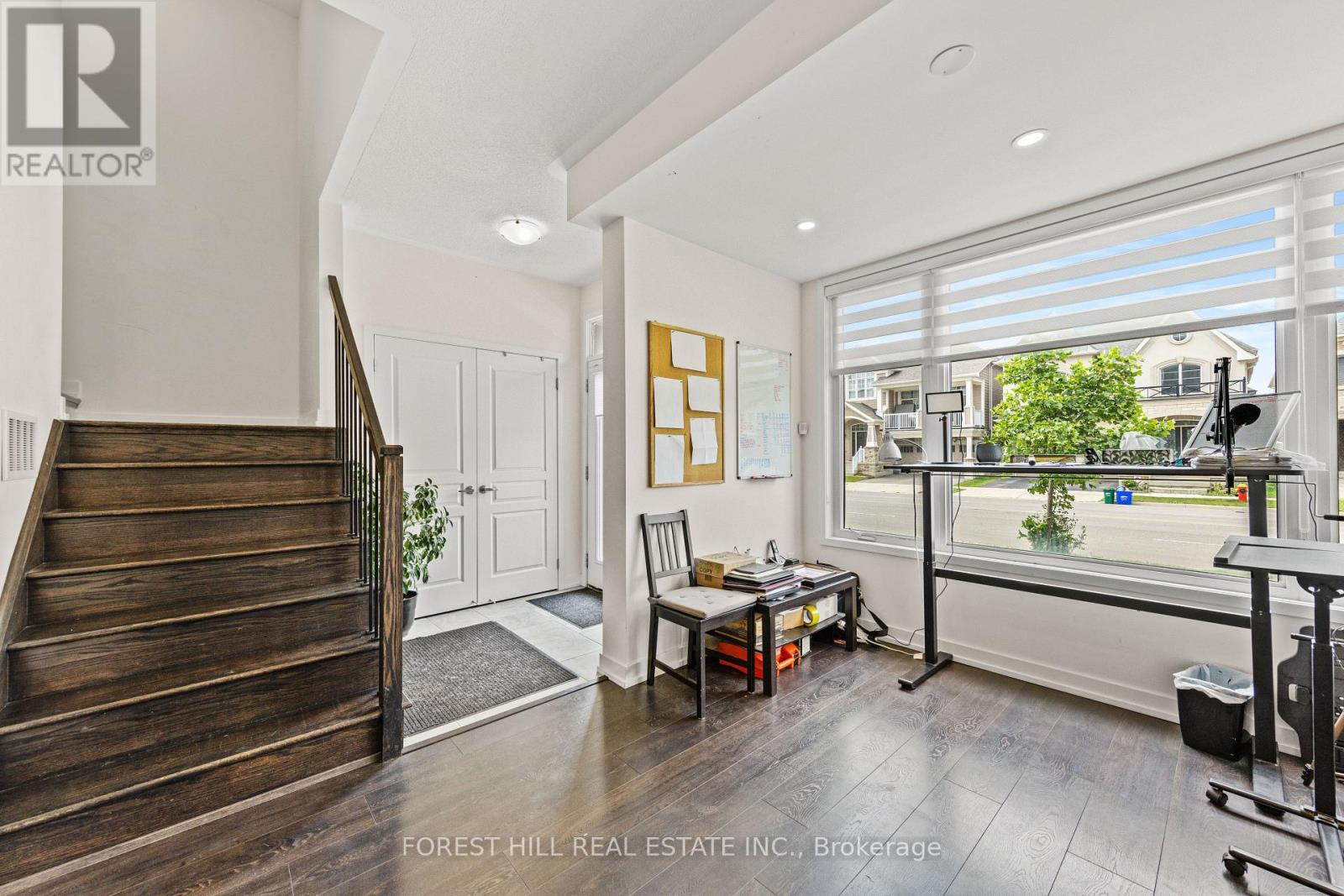 3145 Ernest Applebe Boulevard, Oakville (Go Glenorchy), Ontario  L6H 0N8 - Photo 4 - W12117632